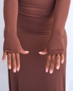 CLASSIC BROWN SHOULDER SHAWL - Image 3