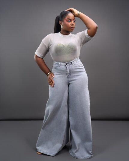 FLARE LEG JEANS - GREY